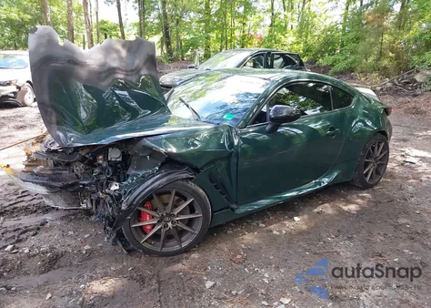 2025 Toyota Gr86 Hakone Edition из США, поврежденный, VIN JF1ZNBM19S9750685